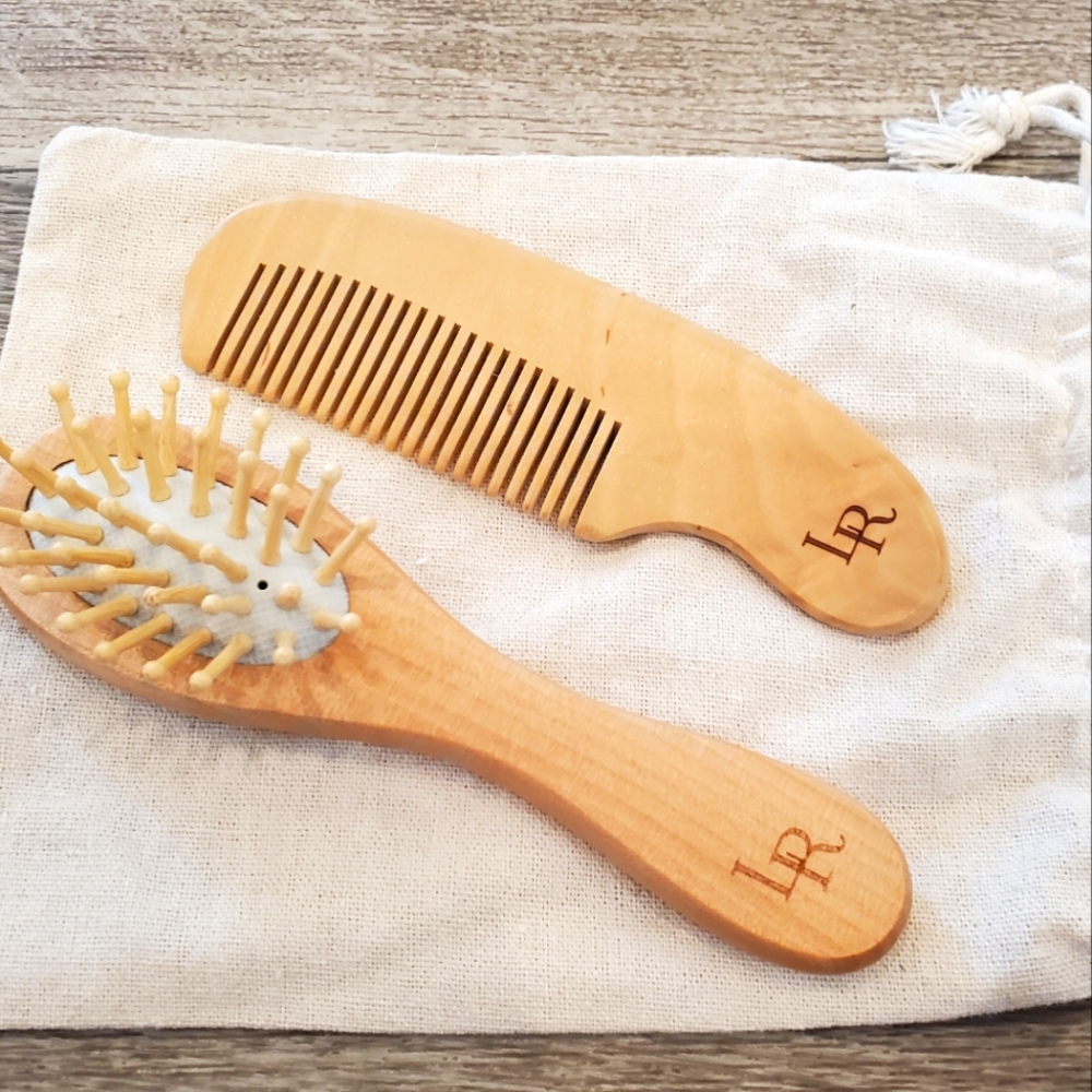 LR baby wooden comb and brush Set